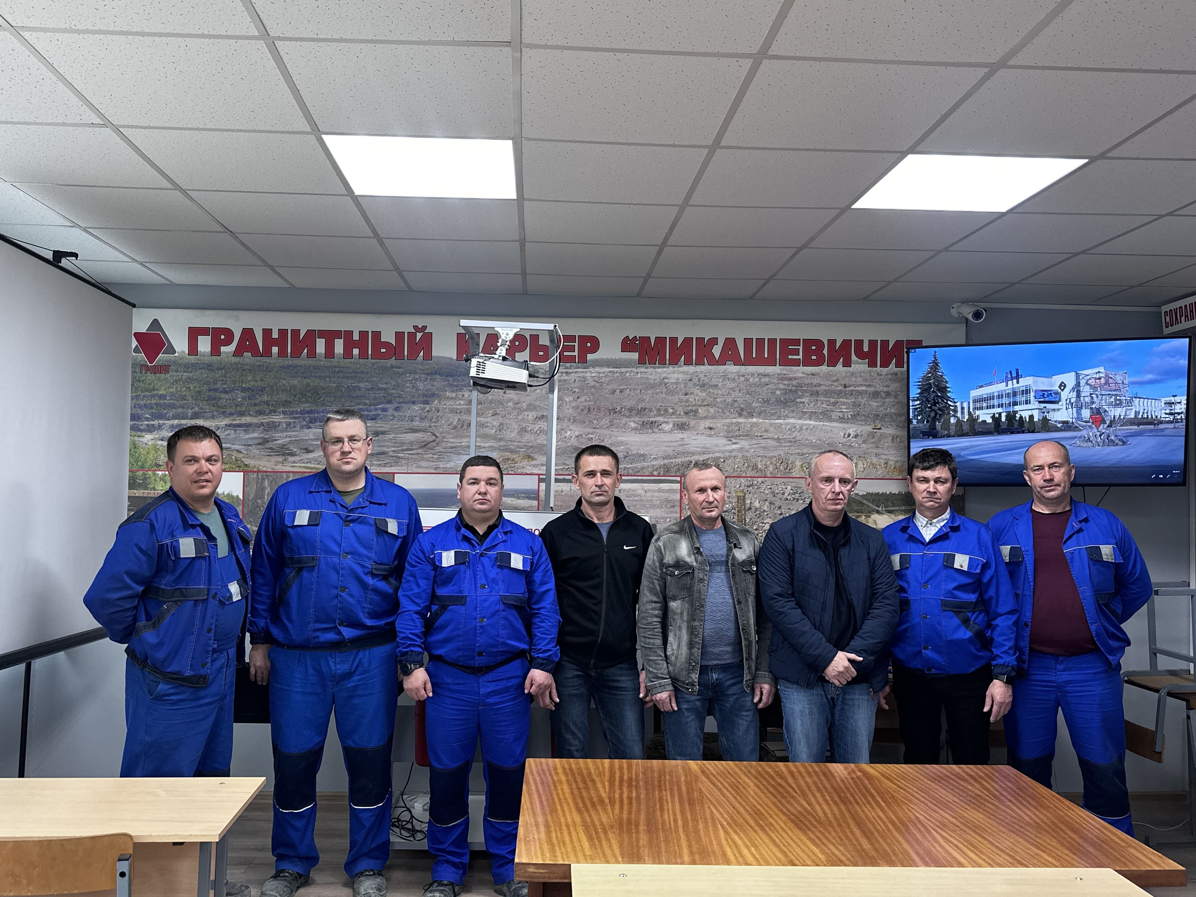 На «Граните» проходит второй конкурс профмастерства среди грохотовщиков